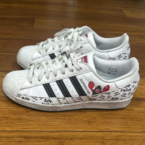 Adidas Superstar Save The Lobster 9.5 Men Sneakers